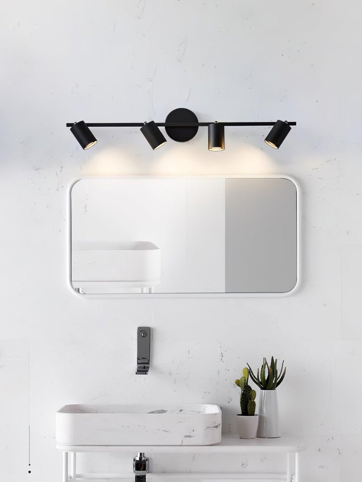 Grover drehbare Messing-Spotlight-Wandleuchte