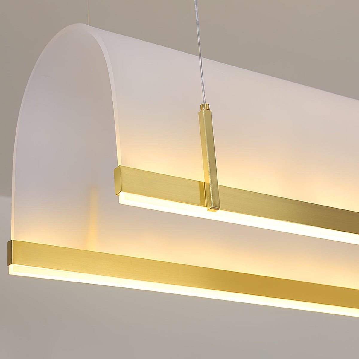 Cevinen lineare Pendelleuchte in Gold