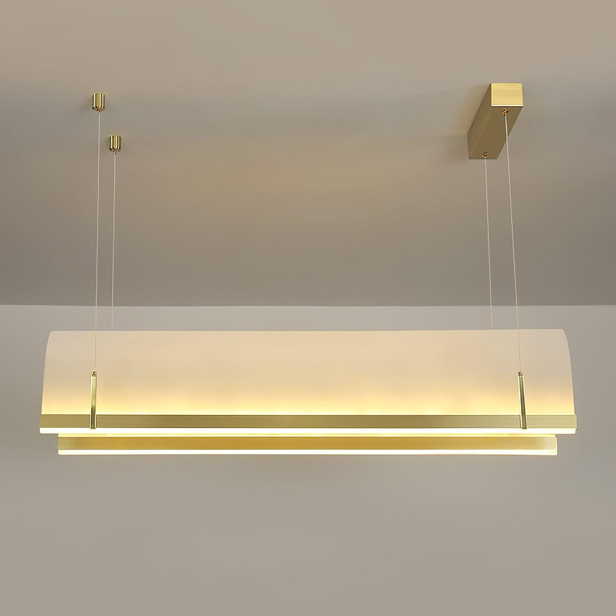 Cevinen lineare Pendelleuchte in Gold