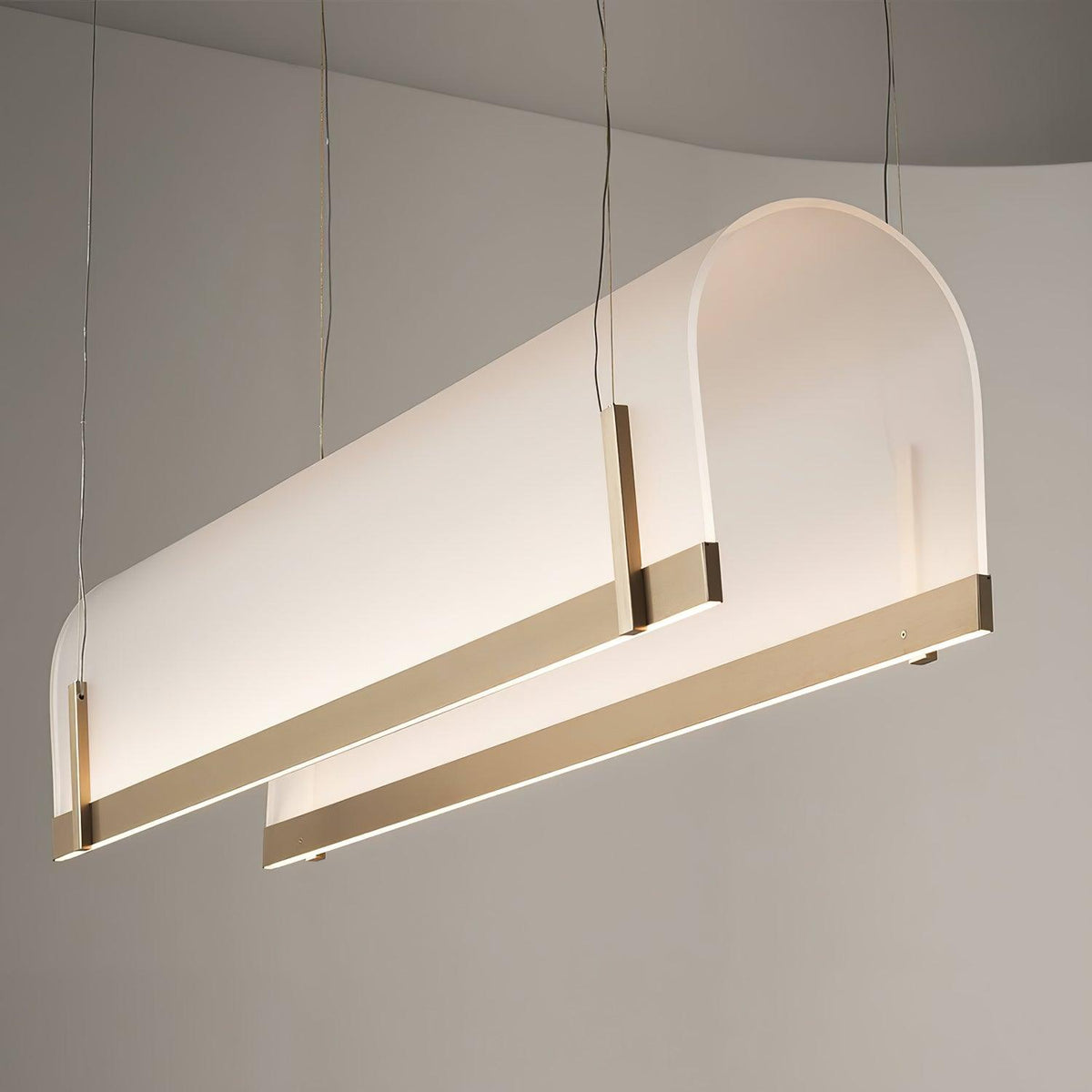 Cevinen lineare Pendelleuchte in Gold