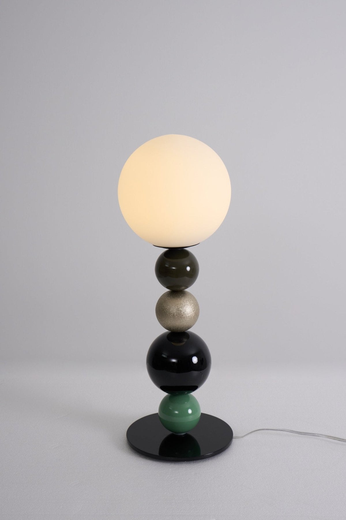 Orbital Kugeln Stacking Tischleuchte
