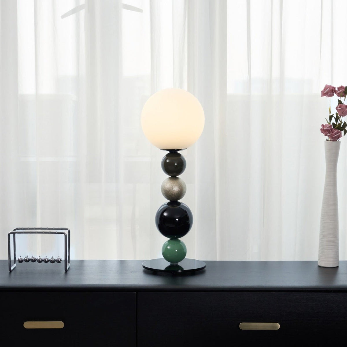 Orbital Kugeln Stacking Tischleuchte