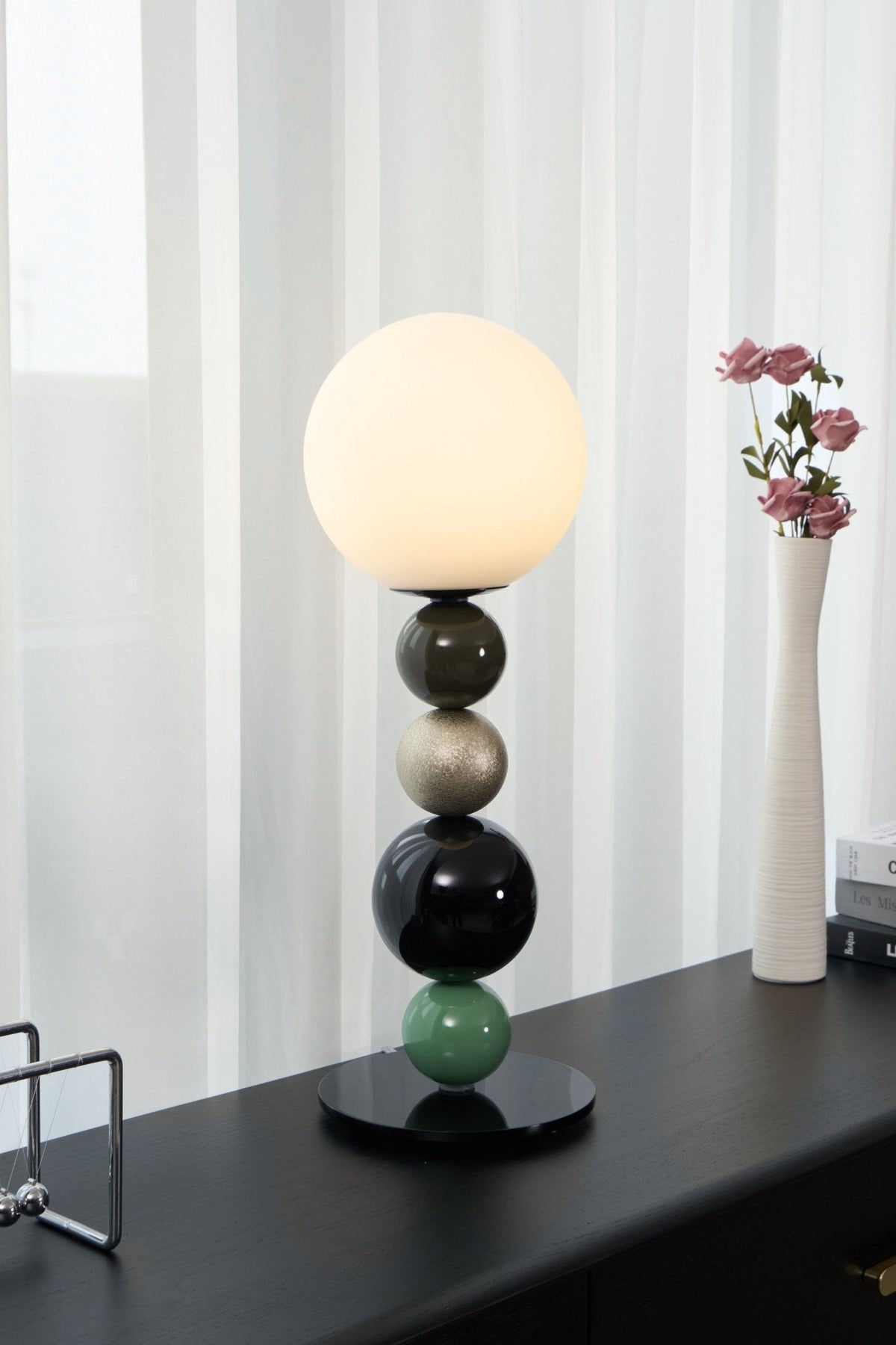Orbital Kugeln Stacking Tischleuchte