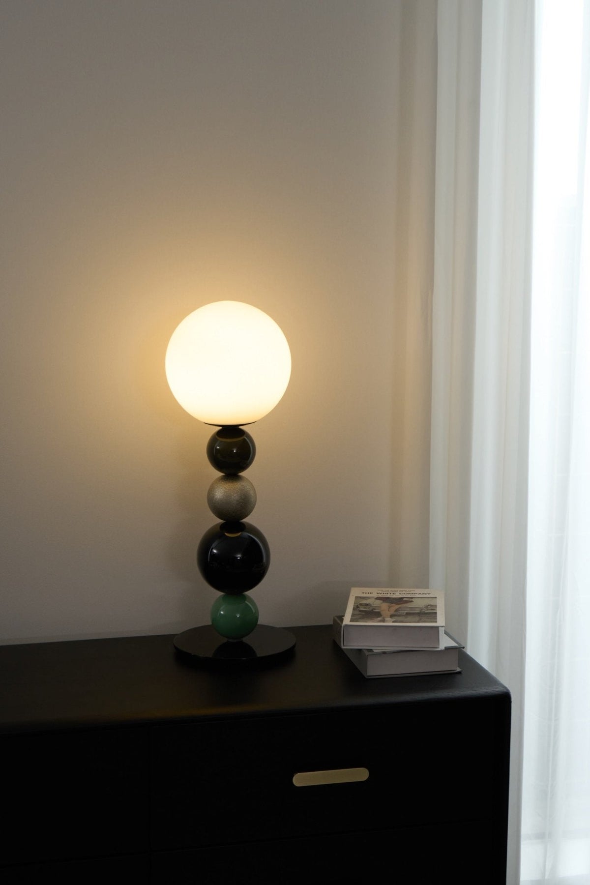 Orbital Kugeln Stacking Tischleuchte