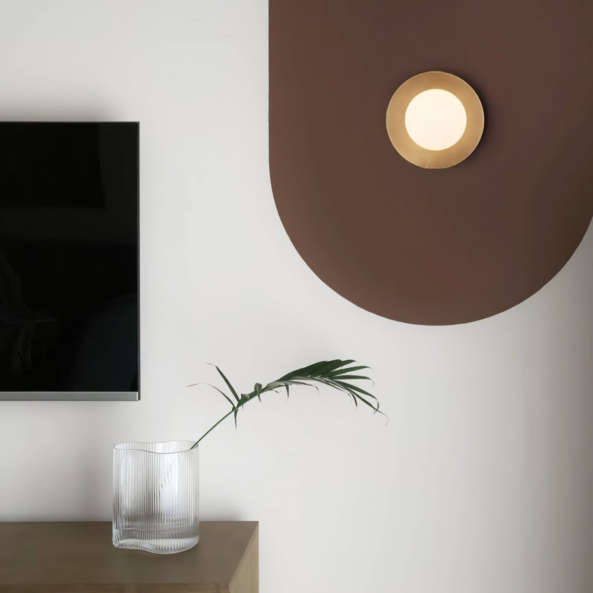 Elem zeitgenössische minimalistische runde Kunst-Wandleuchte aus Messing und Glas