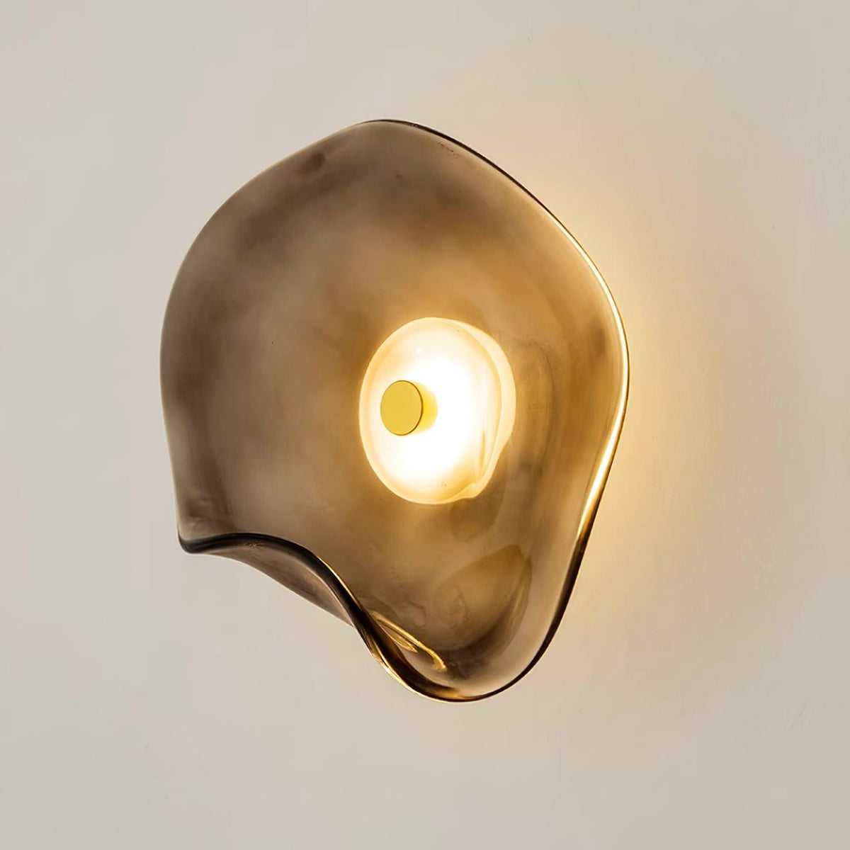 Kira Bernsteinfarben-Glas-Wandleuchte
