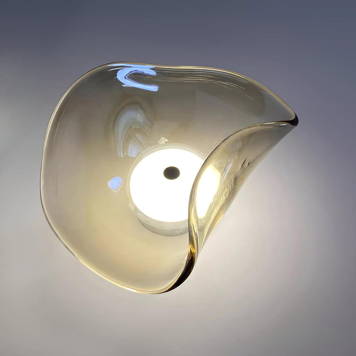 Kira Bernsteinfarben-Glas-Wandleuchte