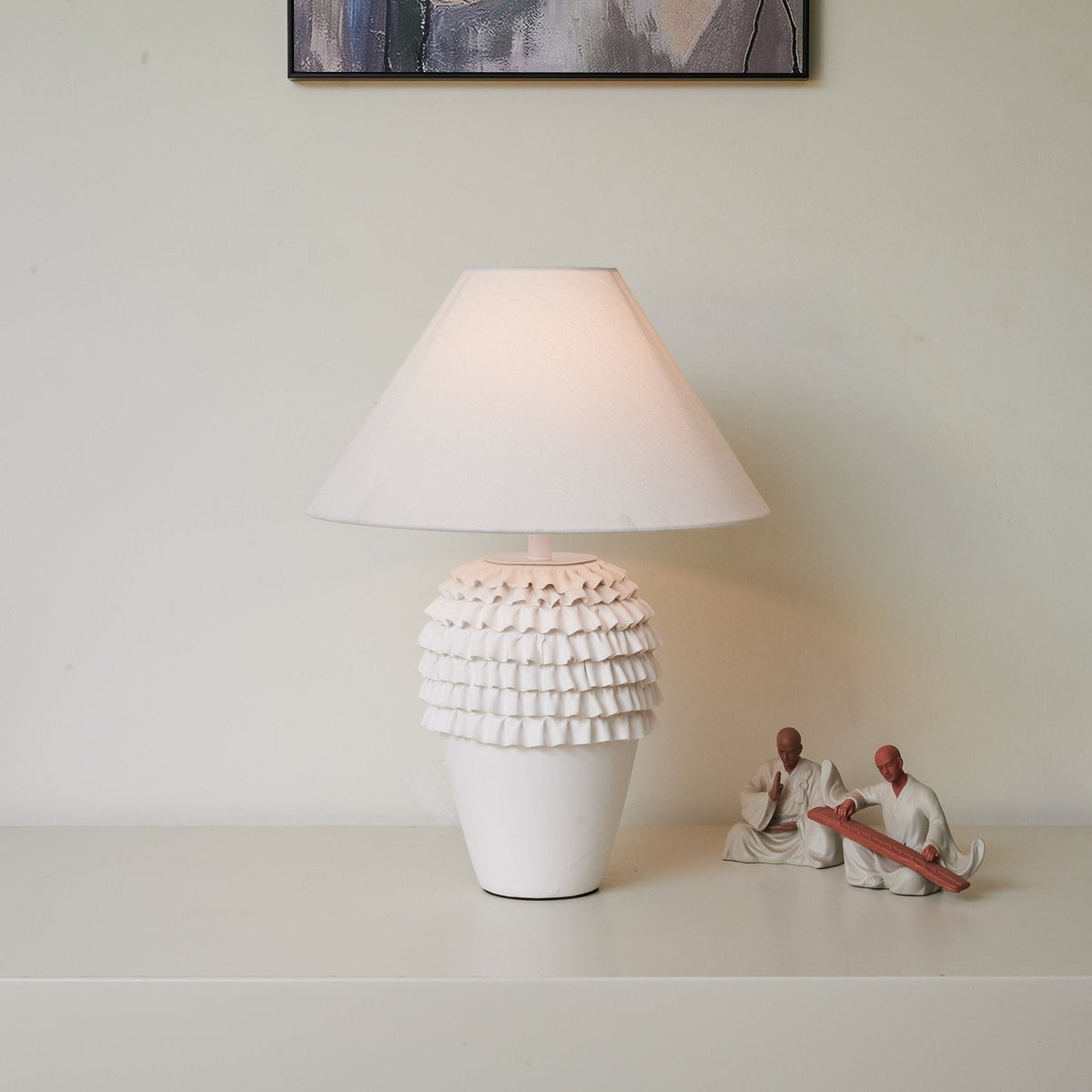 Jonathan Tischlampe aus Keramik im modernen Stil