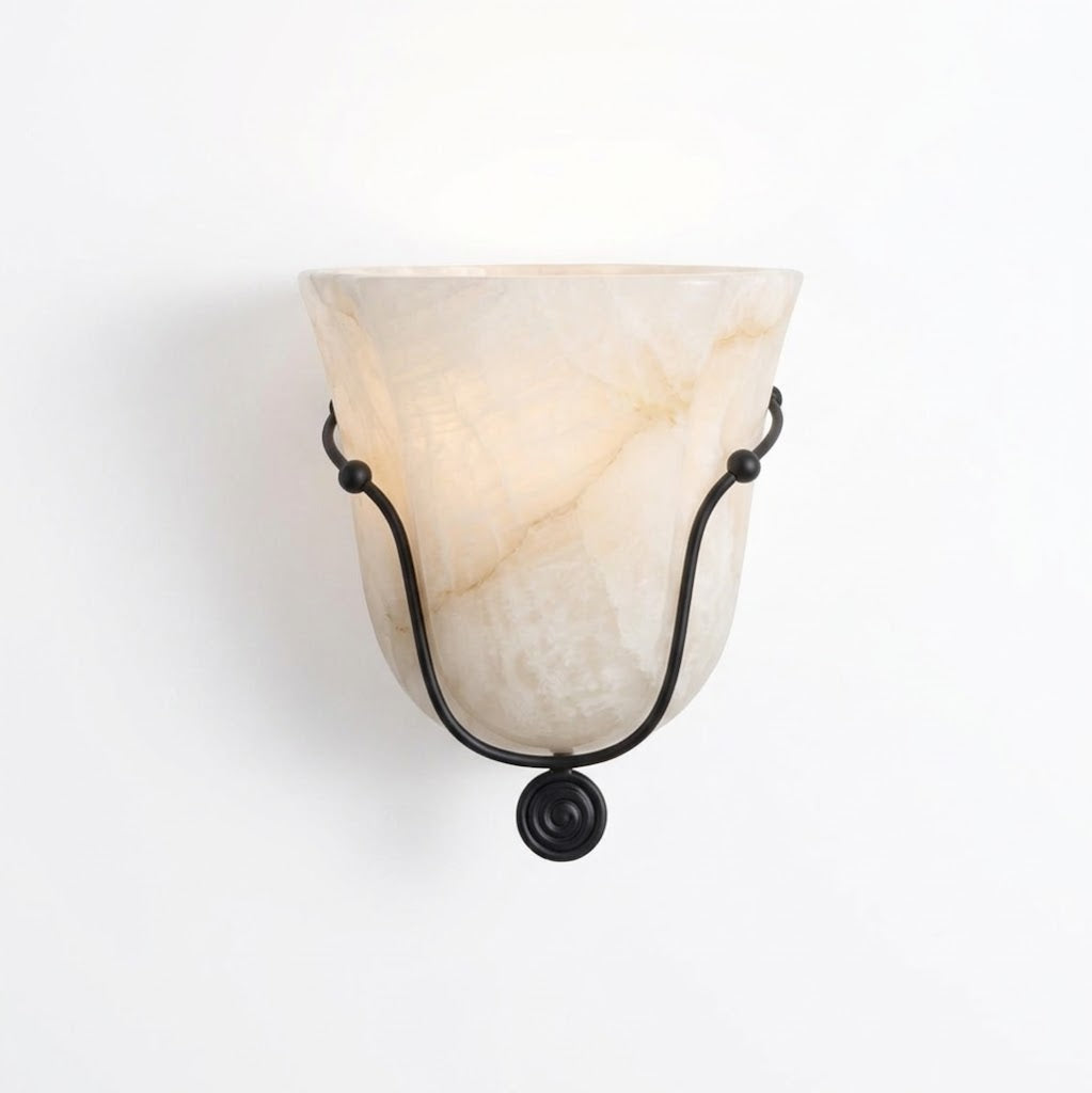 Perrincombe Alabaster-Wandleuchte