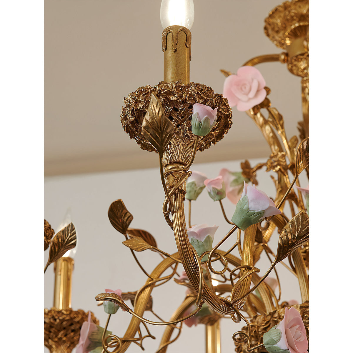 Teriariel Blumen-Kronleuchter