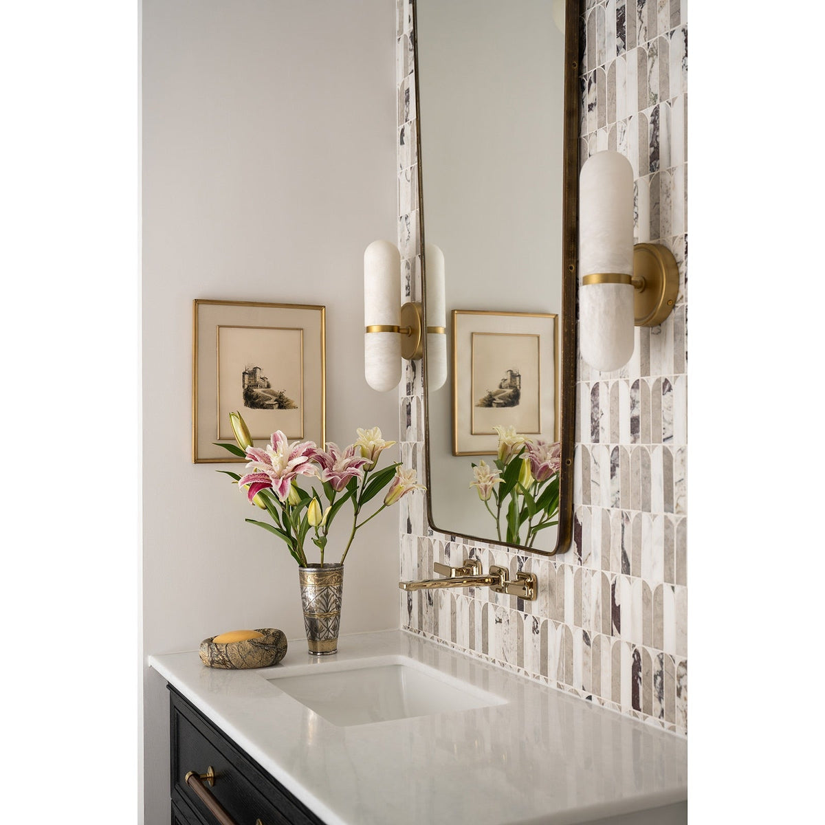 Salon Alabaster-Wandleuchte