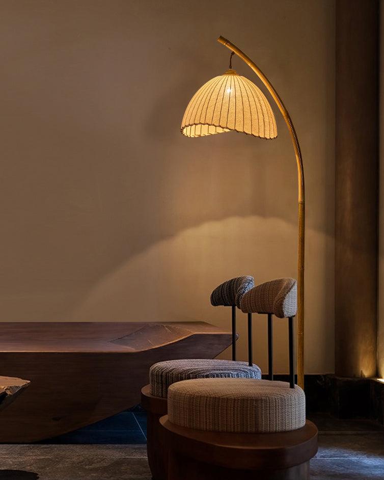 Liveno Minimalistische Stehleuchte aus Marmor