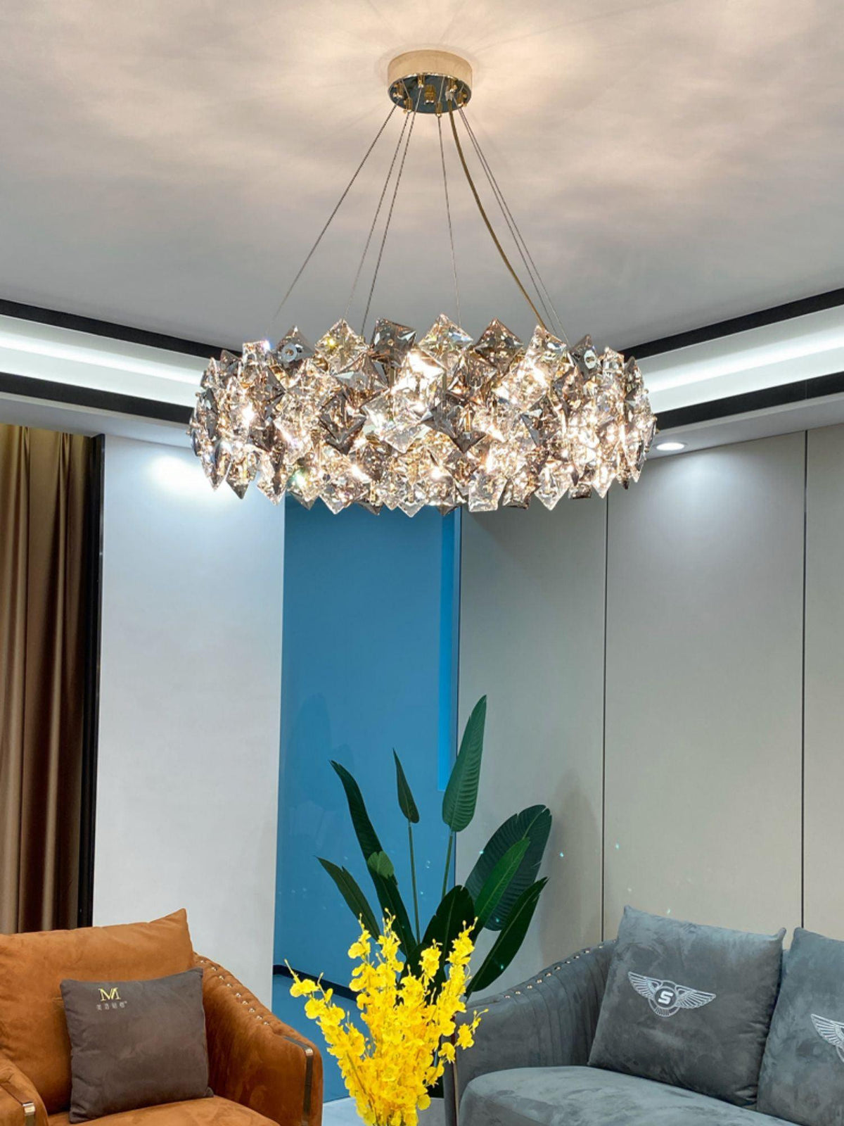 Luxenine Kronleuchter Scale Kristallrund mit Gold LED