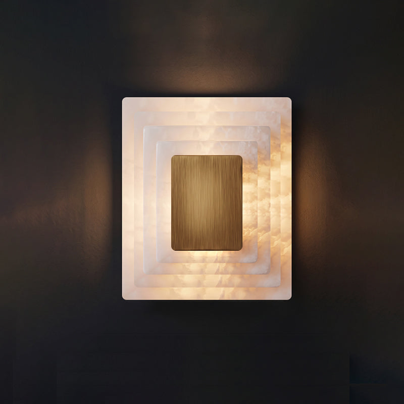 Sedgemere Gestufte Alabaster-Wandleuchte