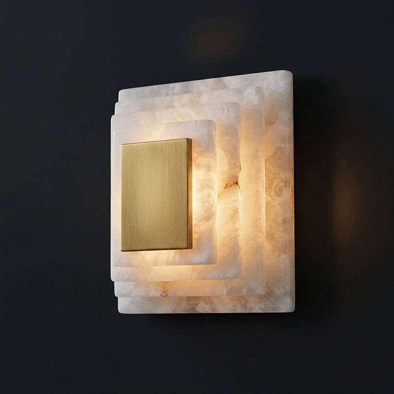Sedgemere Gestufte Alabaster-Wandleuchte