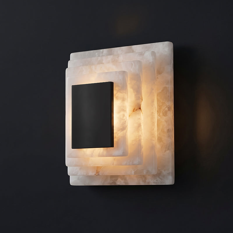 Sedgemere Gestufte Alabaster-Wandleuchte