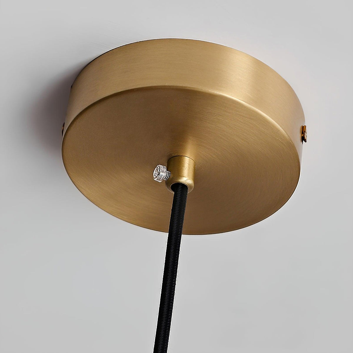 Duo Pendelleuchte aus Opalglas mit geripptem Glockenschirm in Messing Vintage