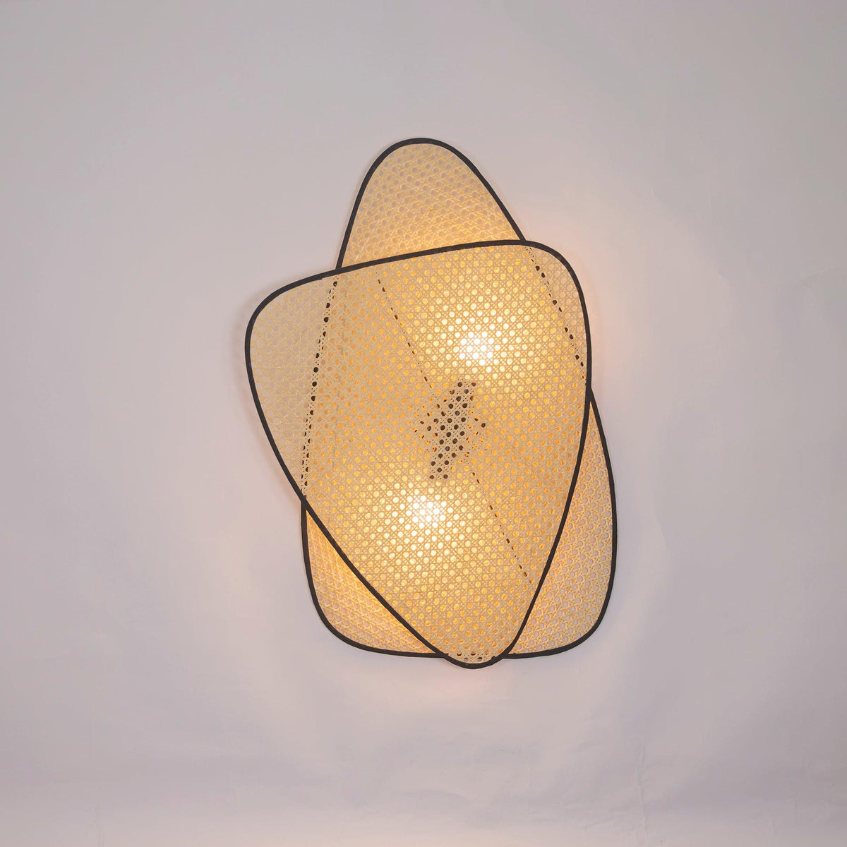 Caneira Art Natural Cannage Bamboo Wandleuchte