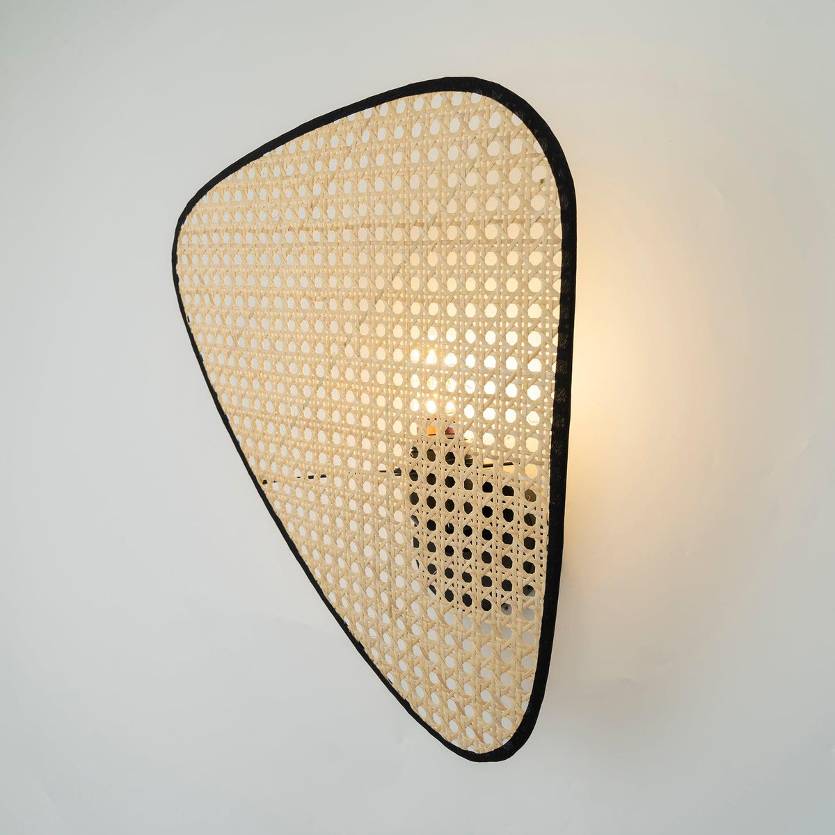 Caneira Art Natural Cannage Bamboo Wandleuchte