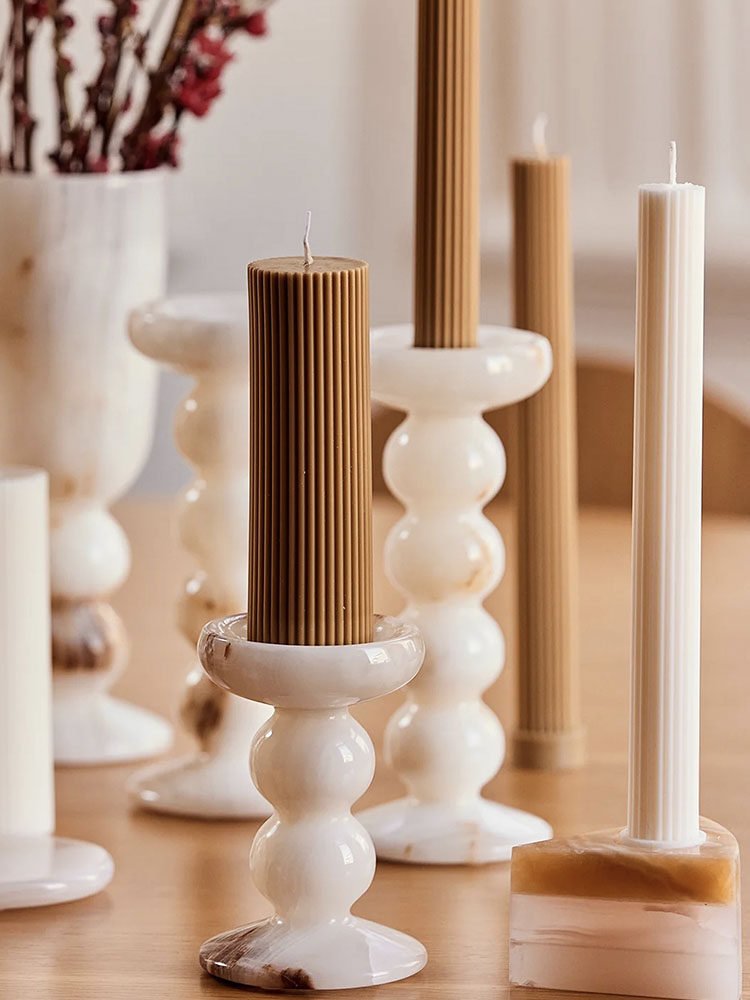 Totem Jade Kerzenständer in Grün