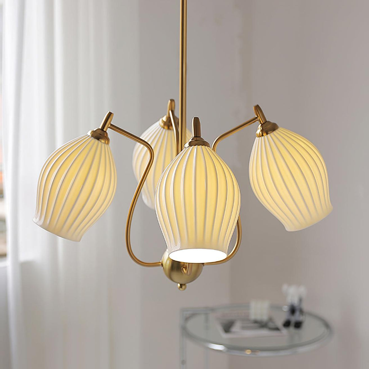 Pravin Kronleuchter Keramik Rippen Skulptural Glas Elegant