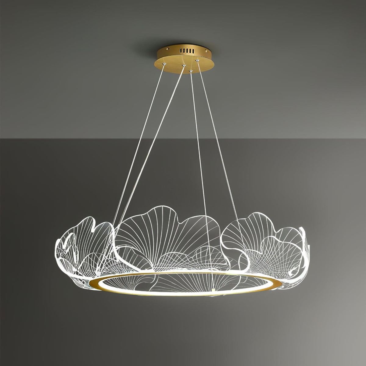 Lucisora Pendelleuchte aus mattiertes Acryl mit floraler Ringstruktur