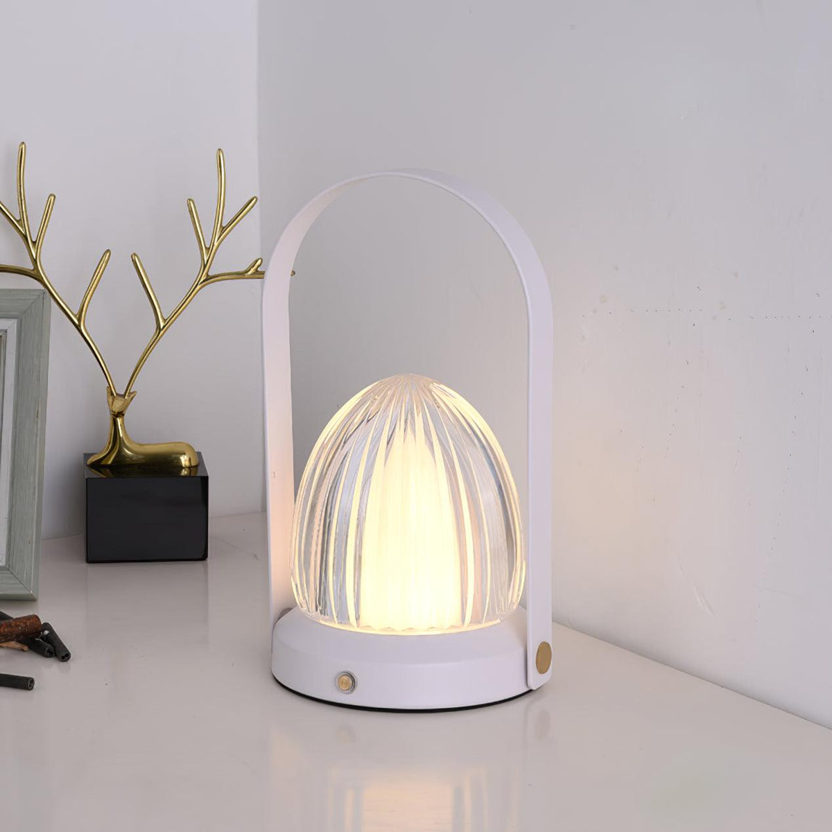 Glow zeitgenössische Eisen-Tischlampe