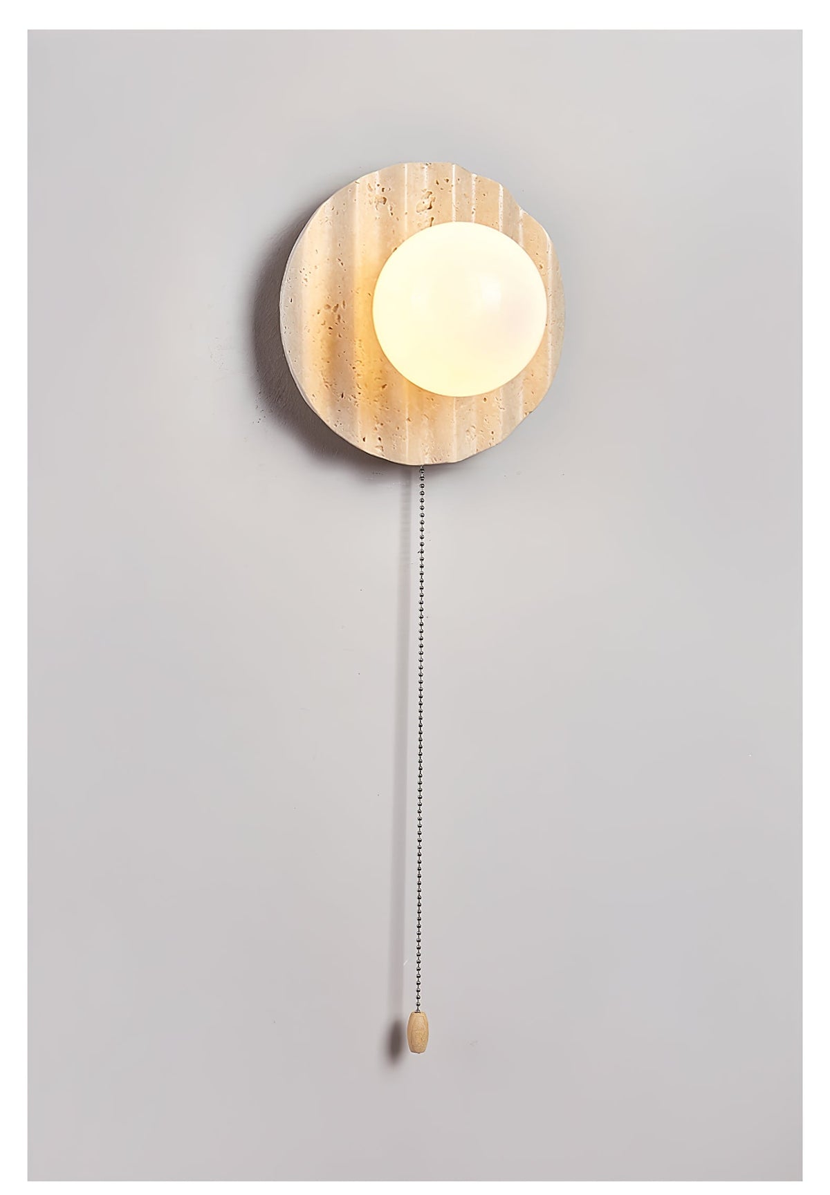 Aluk Travertine-Wandleuchte