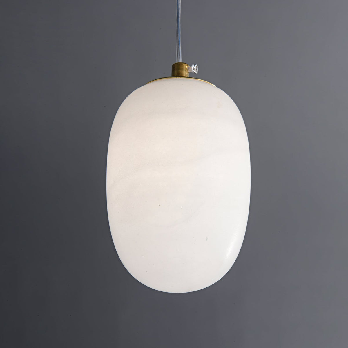 Norik Minimalistische Pendelleuchte aus Alabaster