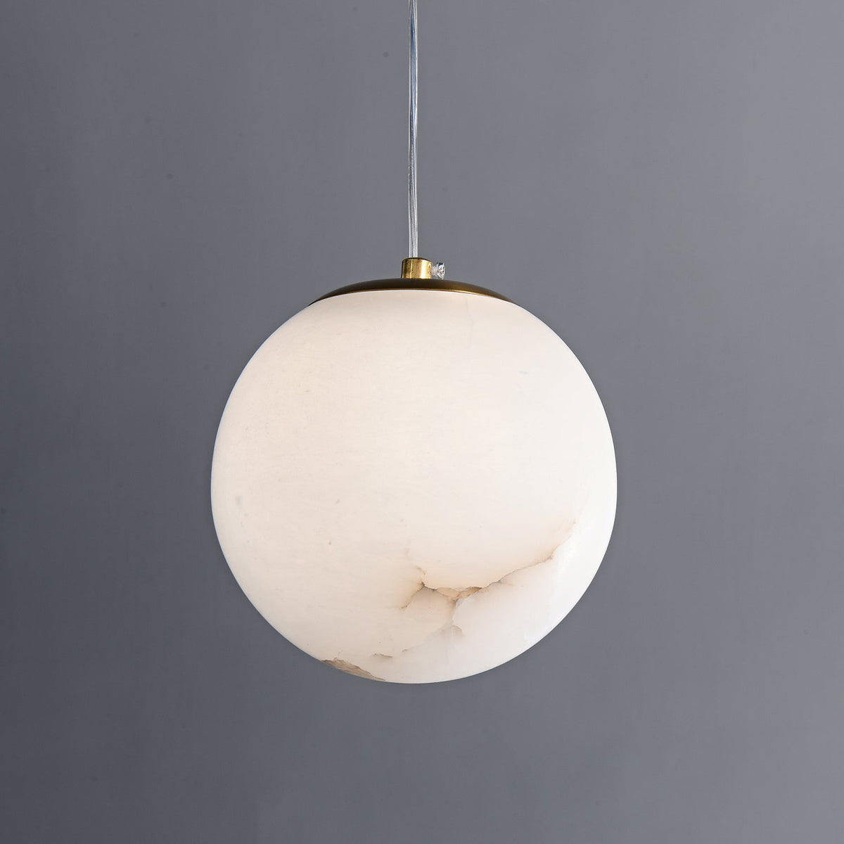 Norik Minimalistische Pendelleuchte aus Alabaster