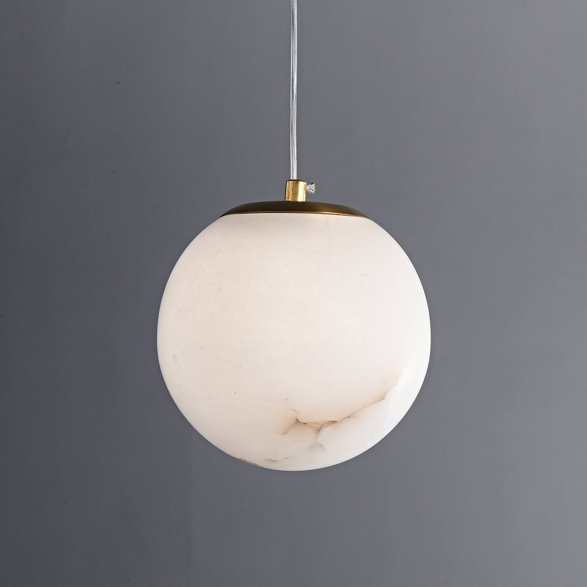 Norik Minimalistische Pendelleuchte aus Alabaster