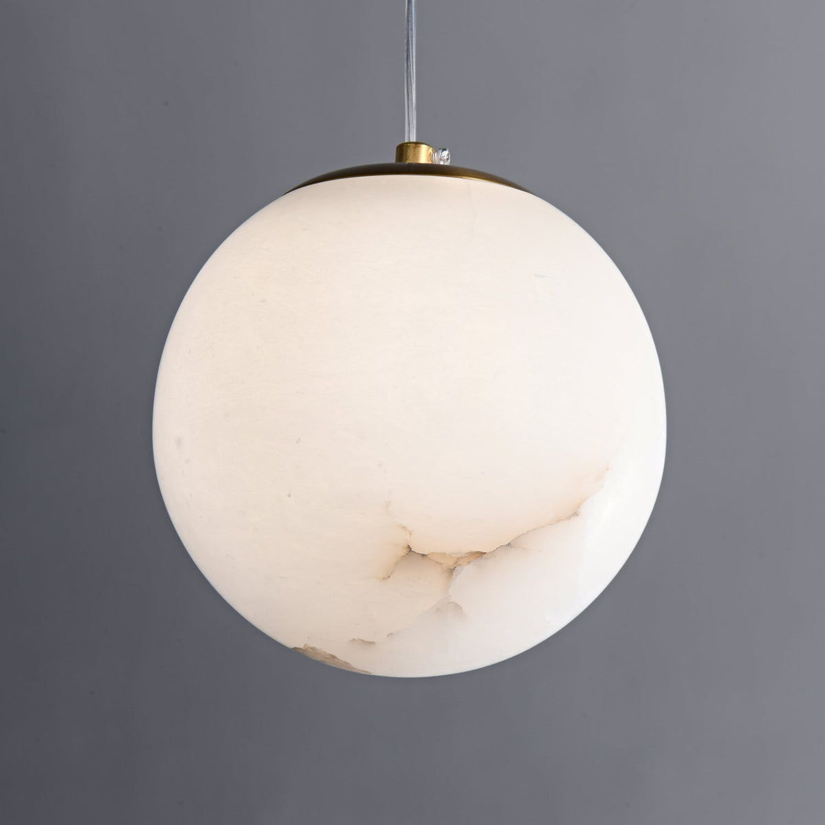 Norik Minimalistische Pendelleuchte aus Alabaster