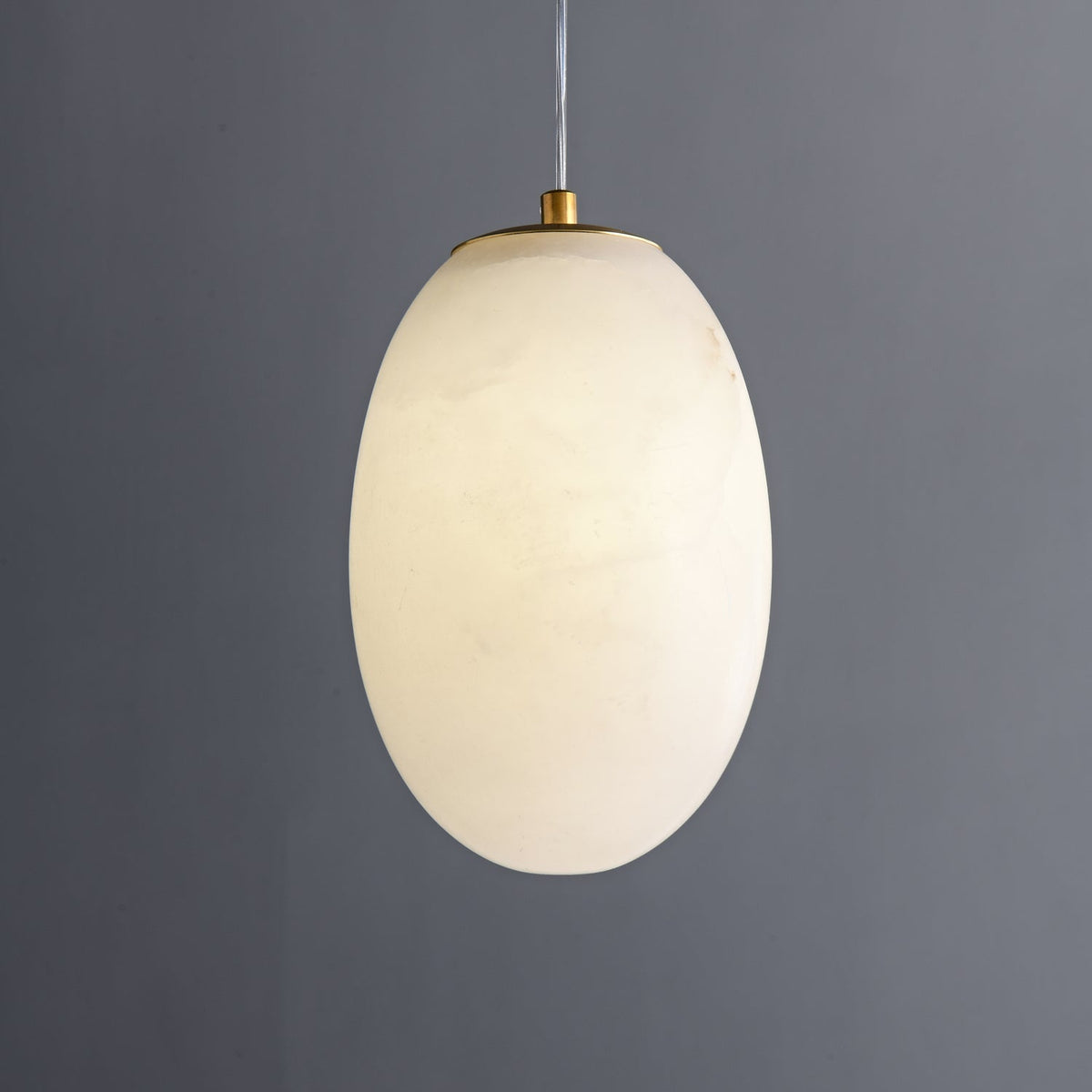 Norik Minimalistische Pendelleuchte aus Alabaster
