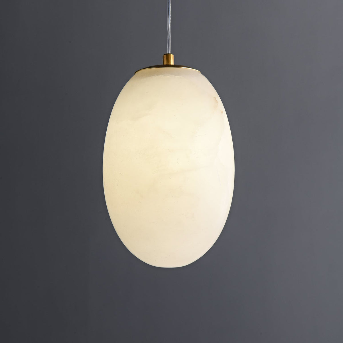 Norik Minimalistische Pendelleuchte aus Alabaster