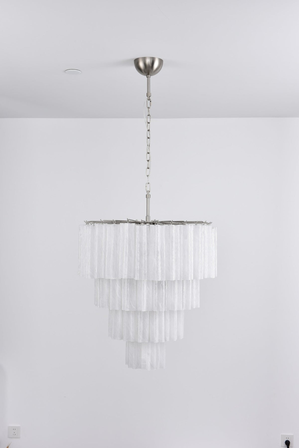 Velanora Kronleuchter Cascade mehrlagiges Glas elegant vintage