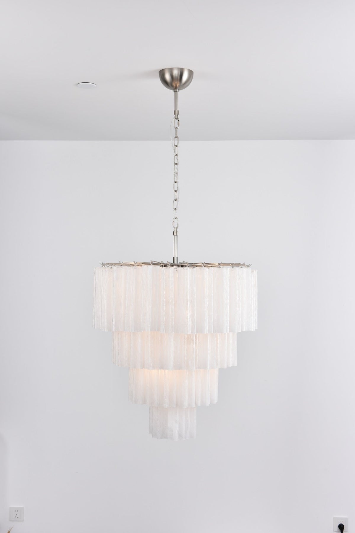 Velanora Kronleuchter Cascade mehrlagiges Glas elegant vintage