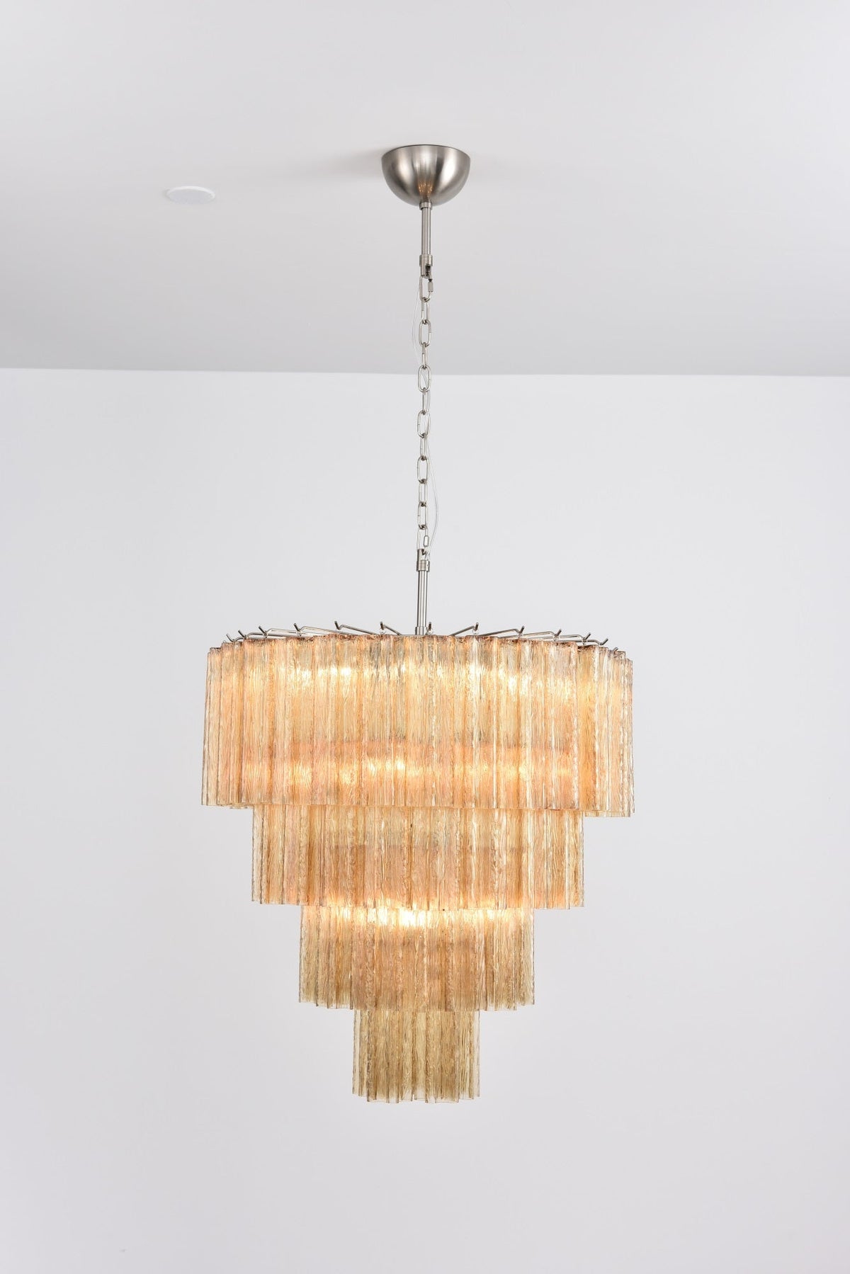 Velanora Kronleuchter Cascade mehrlagiges Glas elegant vintage