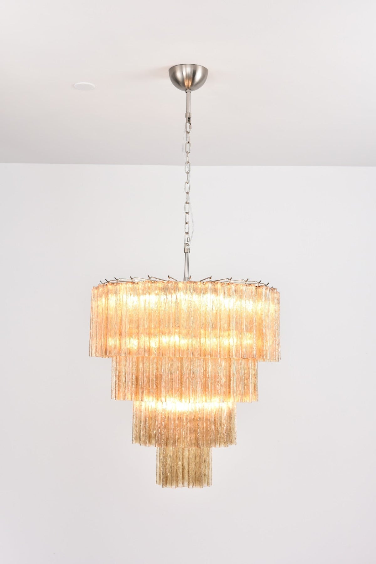 Velanora Kronleuchter Cascade mehrlagiges Glas elegant vintage