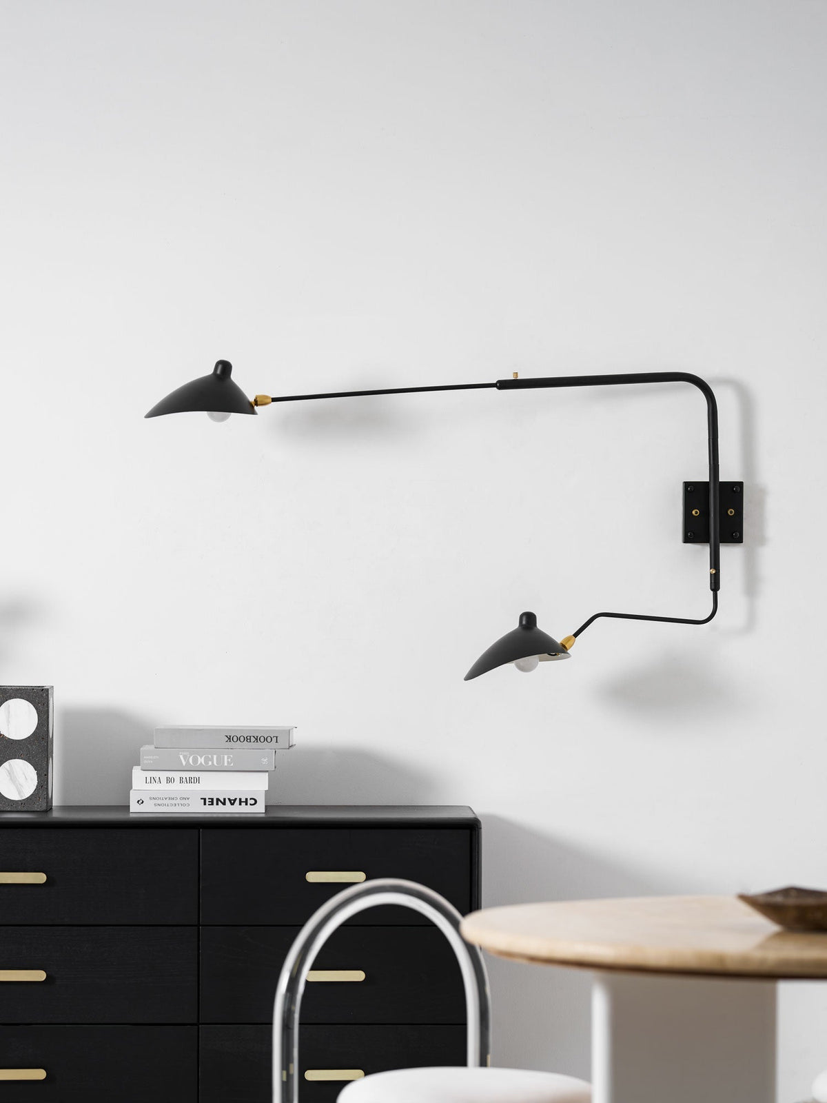 Avenarora Wandleuchte Einarm zarte Linien und elegant für Schlafzimmer Wohnzimmer | Cielum