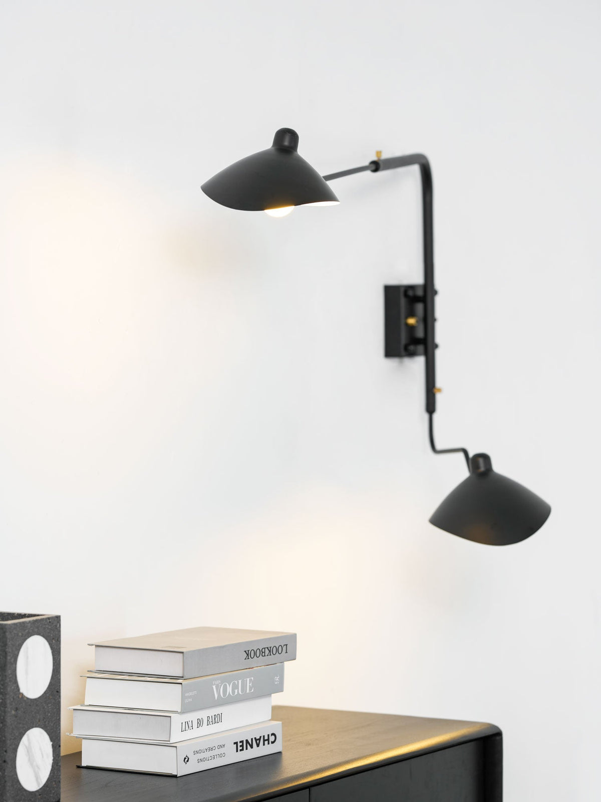 Avenarora Wandleuchte Einarm zarte Linien und elegant für Schlafzimmer Wohnzimmer | Cielum