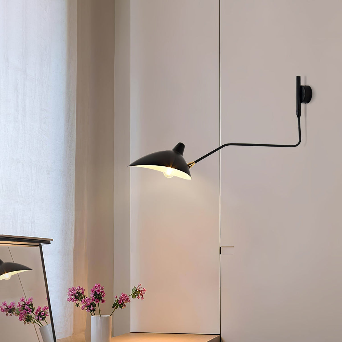 Avenarora Wandleuchte Einarm zarte Linien und elegant für Schlafzimmer Wohnzimmer | Cielum