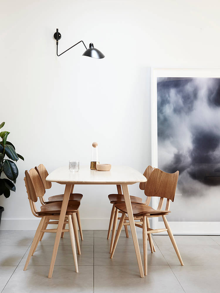 Avenarora Wandleuchte Einarm zarte Linien und elegant für Schlafzimmer Wohnzimmer | Cielum
