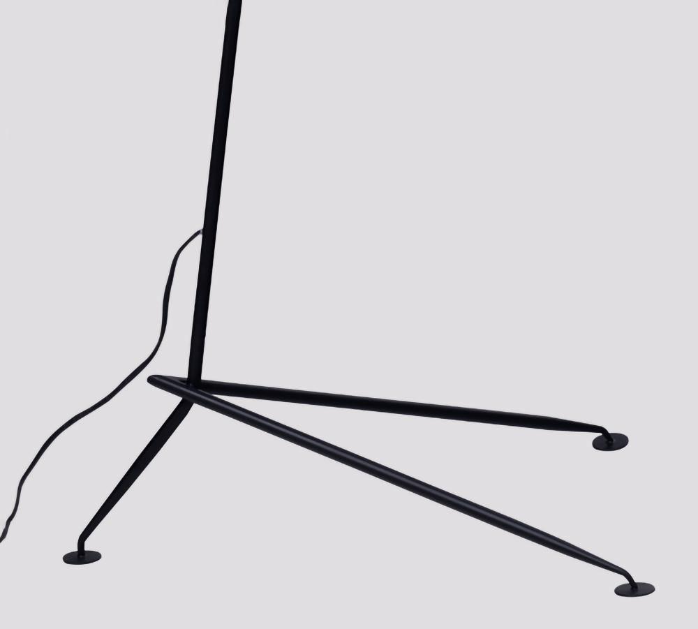 Nellie Minimalistische Stehleuchte