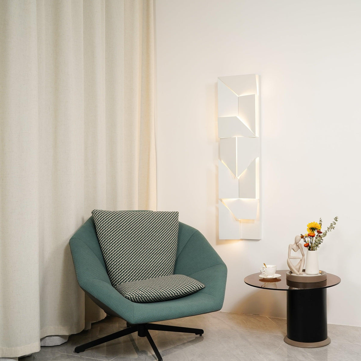 Deloza Wandleuchte Shadows Rechargeable