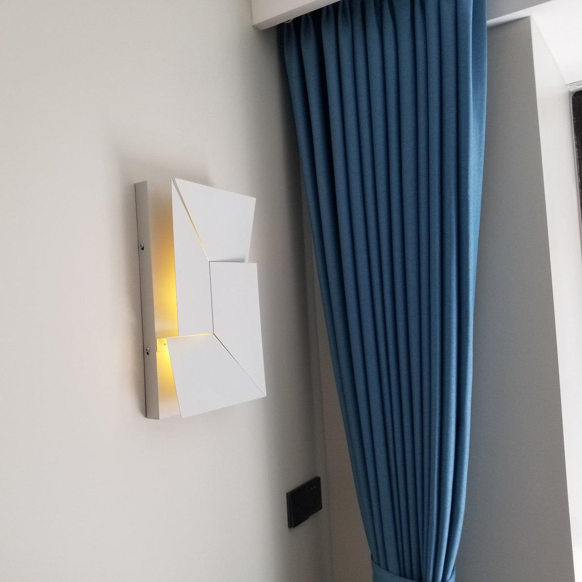 Arthaen Wandleuchte Shadows Grand