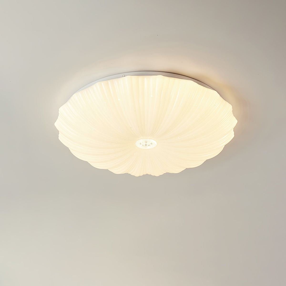 Maraira Deckenleuchte im nordischen Kunstschalen-Design rund