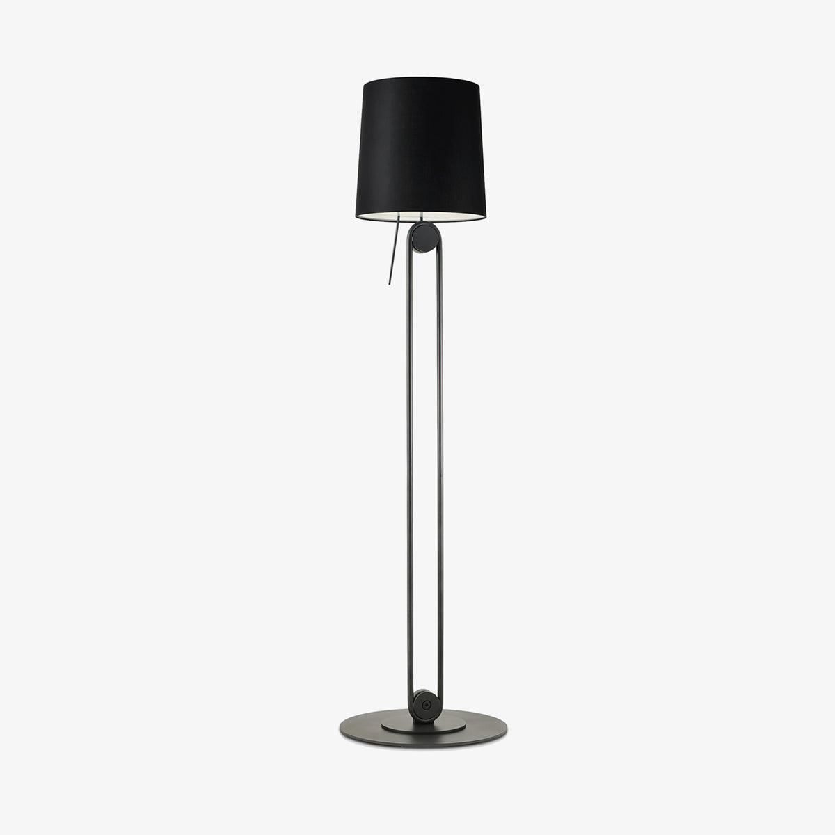 Zarina Minimalistische Stehleuchte aus Stoff