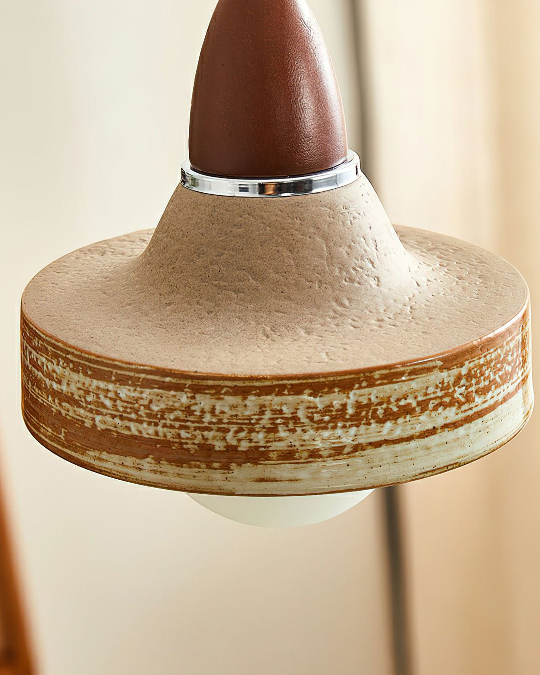 Sierra Premium Nordische Kunstkeramik Pendelleuchte mit Holzaufsatz
