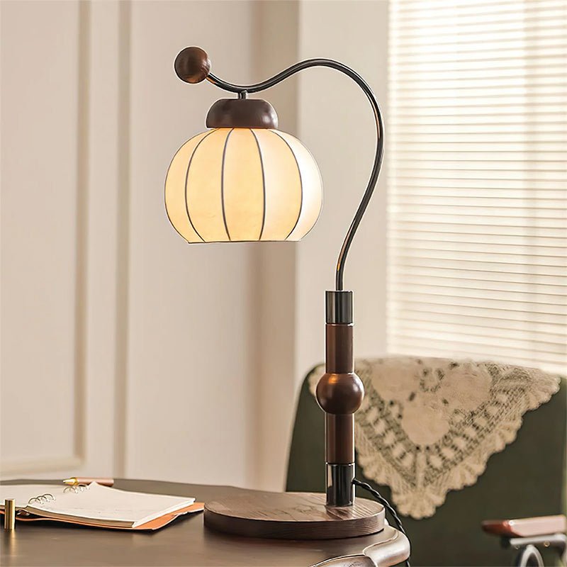 Zyran Tischlampe aus Holz und Seide im Retro-Stil