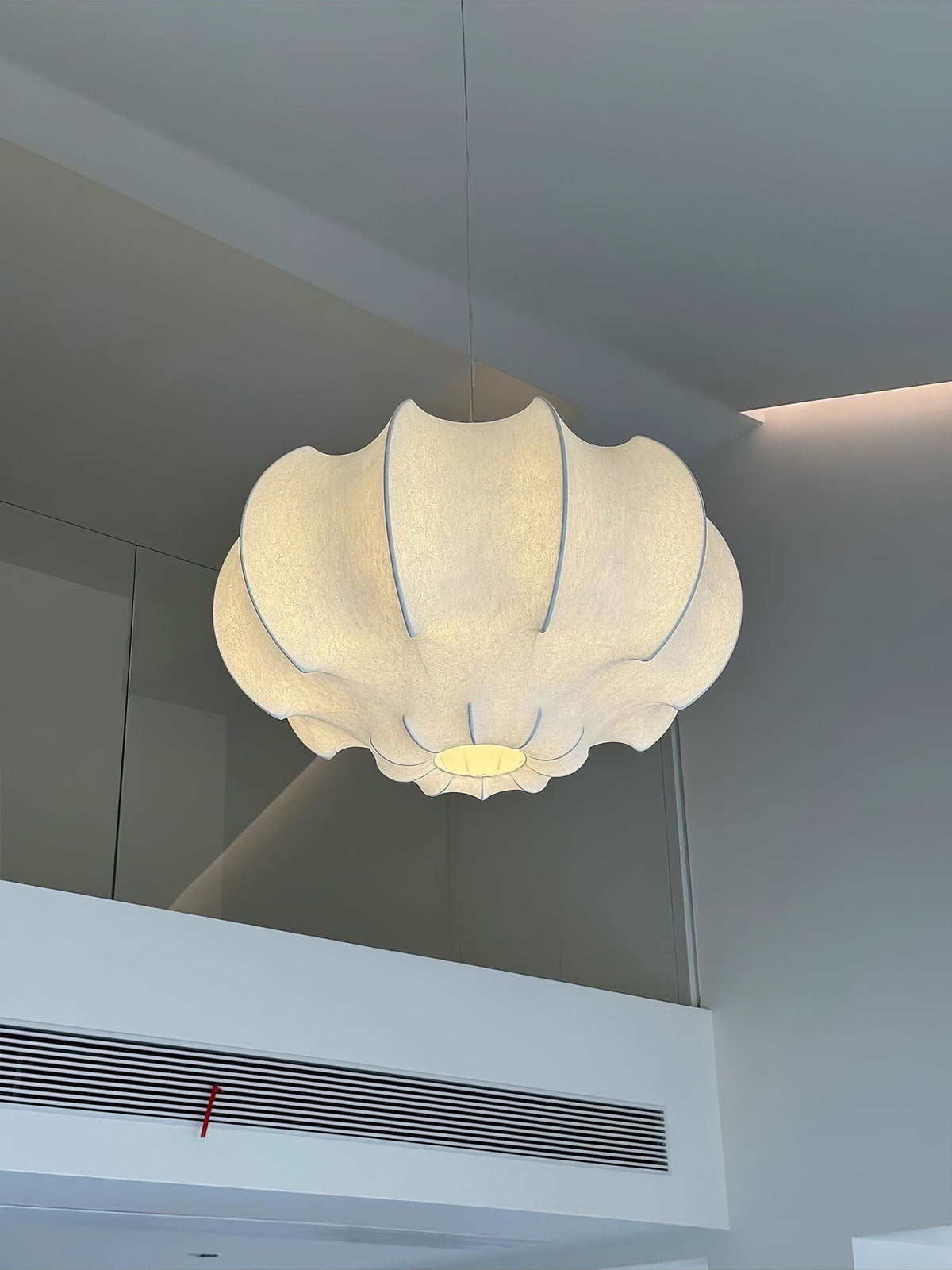 Vaelorin Sableth Silken Lotus Seide Pendelleuchte